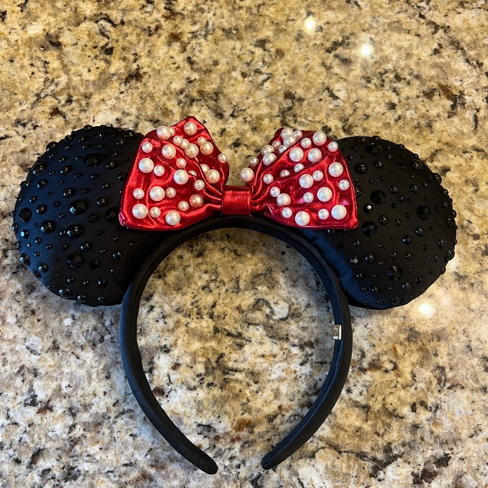 BaubleBar Black and Red Pearl Bow Ears Headband